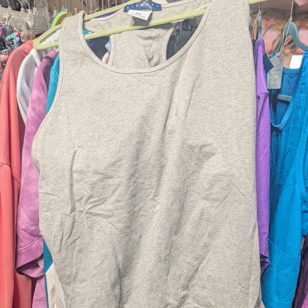 Old Navy tank with shelf bra